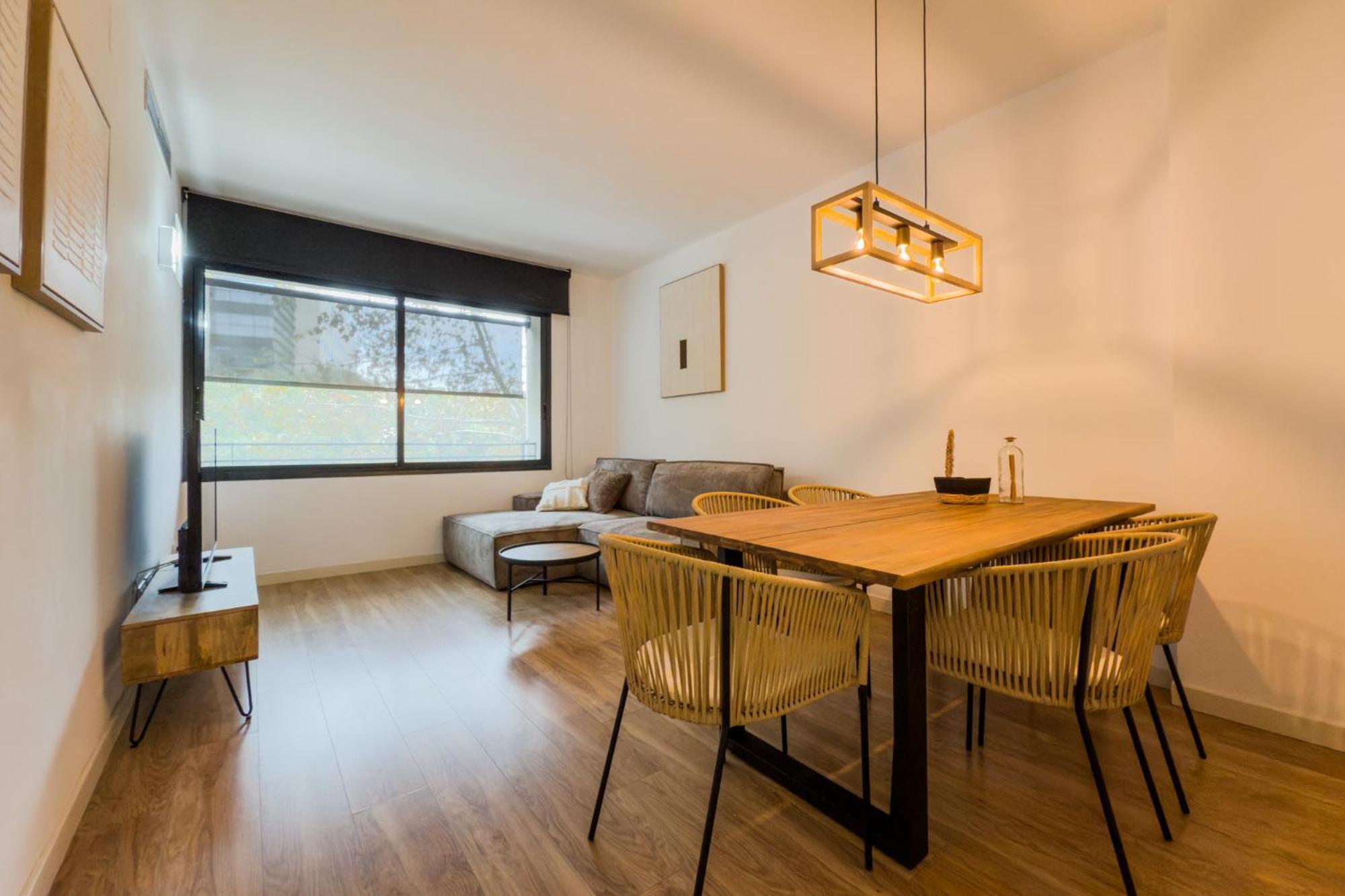 The Lonely Chimney Apartments — Photos 3